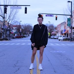 Meet your Posher, Wyatt